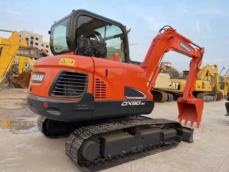 DOOSAN 60